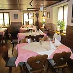 Hotel Gasthaus Zum Kreuz