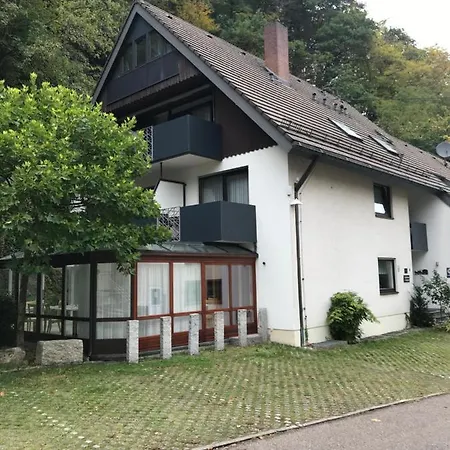 Gasthaus Zum Kreuz Hotel 3*