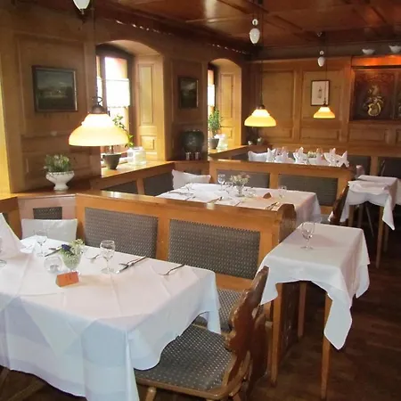 Hotell Gasthaus Zum Kreuz 3*